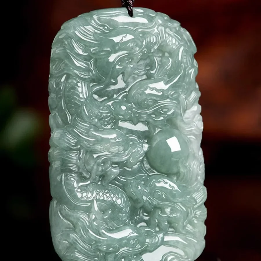 Dragon brand Kowloon protection main zodiac jade pendant ice pendant jade pendant