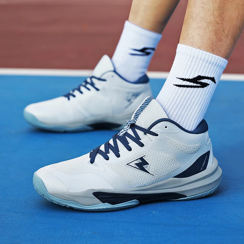New Sports Shoes for Men and Women, Low-Cut Lace-Up Thick-Soled Shock-Proof Table Tennis Shoes, Badminton Shoes Casual Sneakers