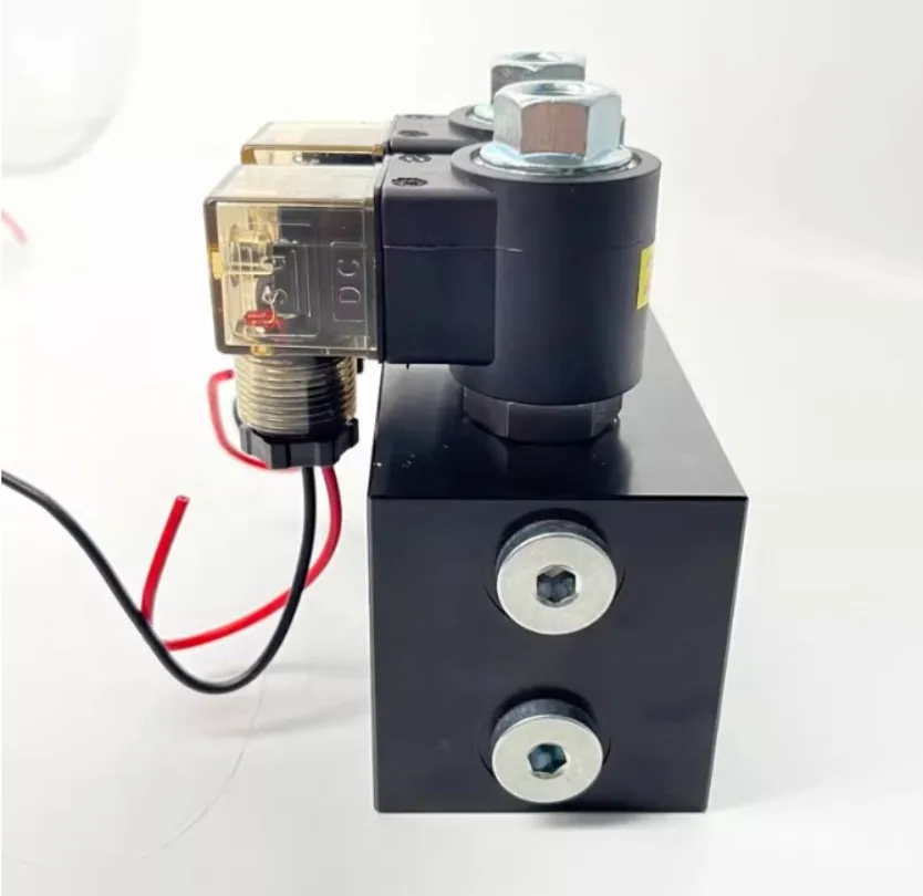 Excavator Electronically controlled Hydraulic Two-way Solenoid Valve 12/24V