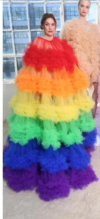 Colorful ruffled layered cape, dance fashion stage, classmates graduation ceremony, wedding bride tulle cloak custom color