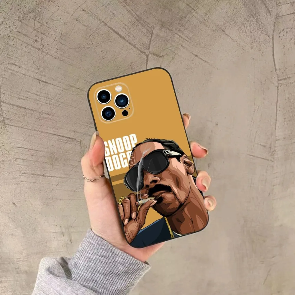 S-Snoop Doggy Phone Case For iPhone 15,14,13,12,11,Plus,Pro Max,XS,X,XR,SE,Mini,8,7 Soft Silicone Black Cover