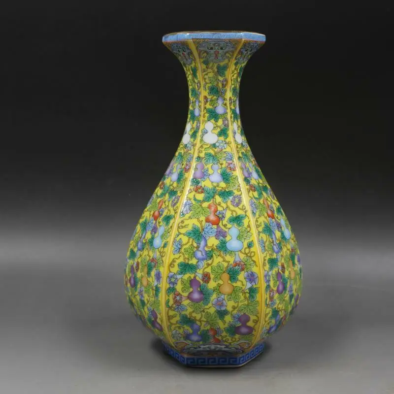 

Chinese Yellow Enamel Porcelain Gourd Pattern Vase 10.6 inch Home Desktop Decor