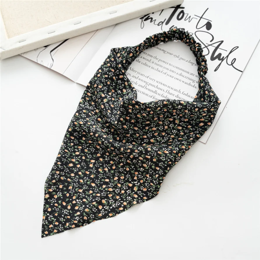 Damen Kleine Blumenmuster Stoff-Bandanas Mädchen Frische Dreieckige Kopftücher Damen Sommer Herbst Haarschals Haaraccessoires Turban – Detail 14