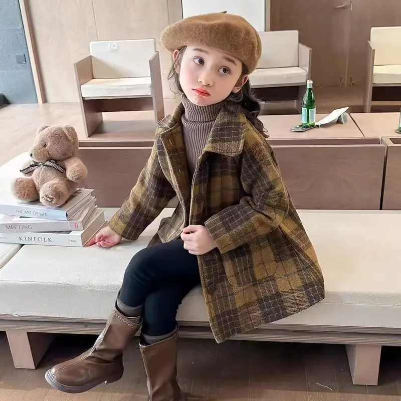 

2025 New Girls' Plaid Thickened Woolen Coat Autumn Winter Kids Stylish Winter Jacket