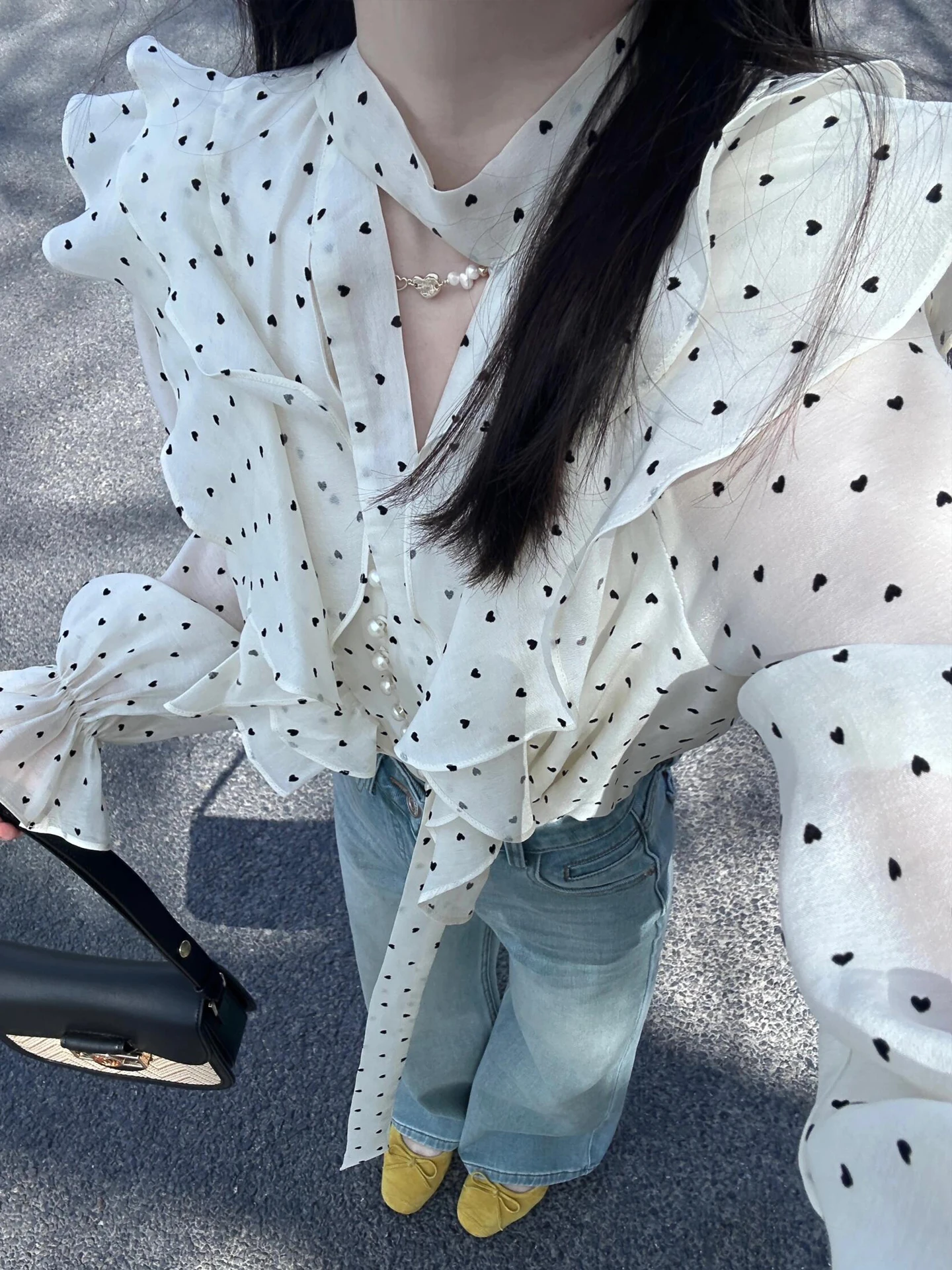 Elegant Polka Dot Ruffle Sleeve Chiffon Shirt Women's Autumn High Fashion Unique Beautiful Long Sleeve Top French Style Loose...