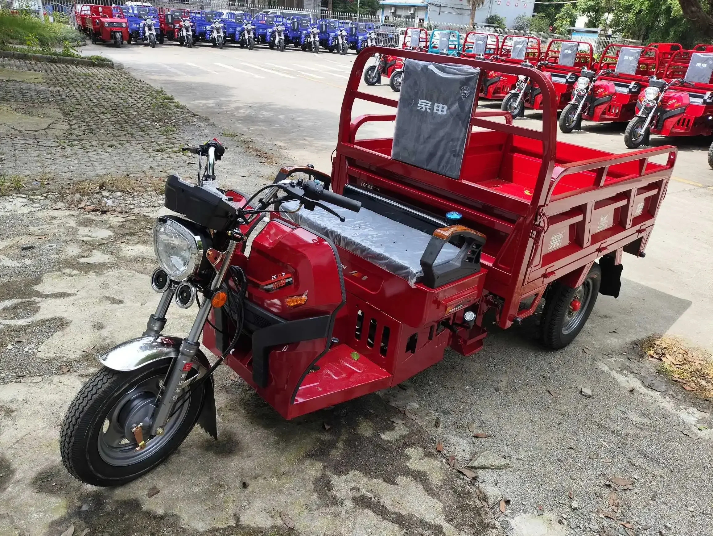 3 Wheel Adult 175cc Moto Cargo Dump Truck Tricycle Price Gas Tricycles