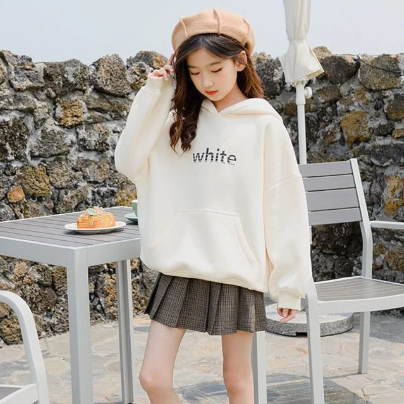 

2025 Новая свободная куртка с капюшоном в корейском стиле для девочек-подростков — легкая осенняя абрикосовая тонкая толстовка с капюшоном