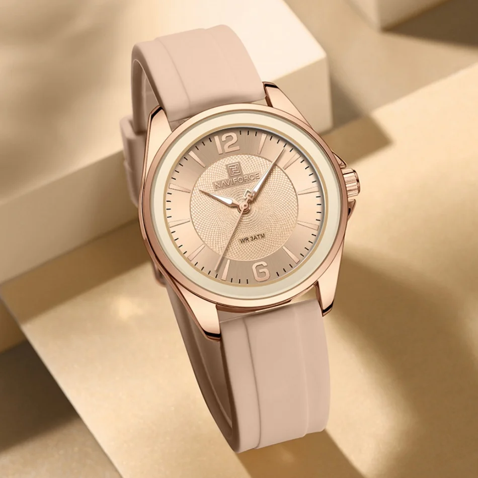 

NAVIFORCE женские кварцевые наручные часы элегантные модные индивидуальные часы для женщин силиконовый ремешок 30 м водонепроницаемые Relogios Feminino