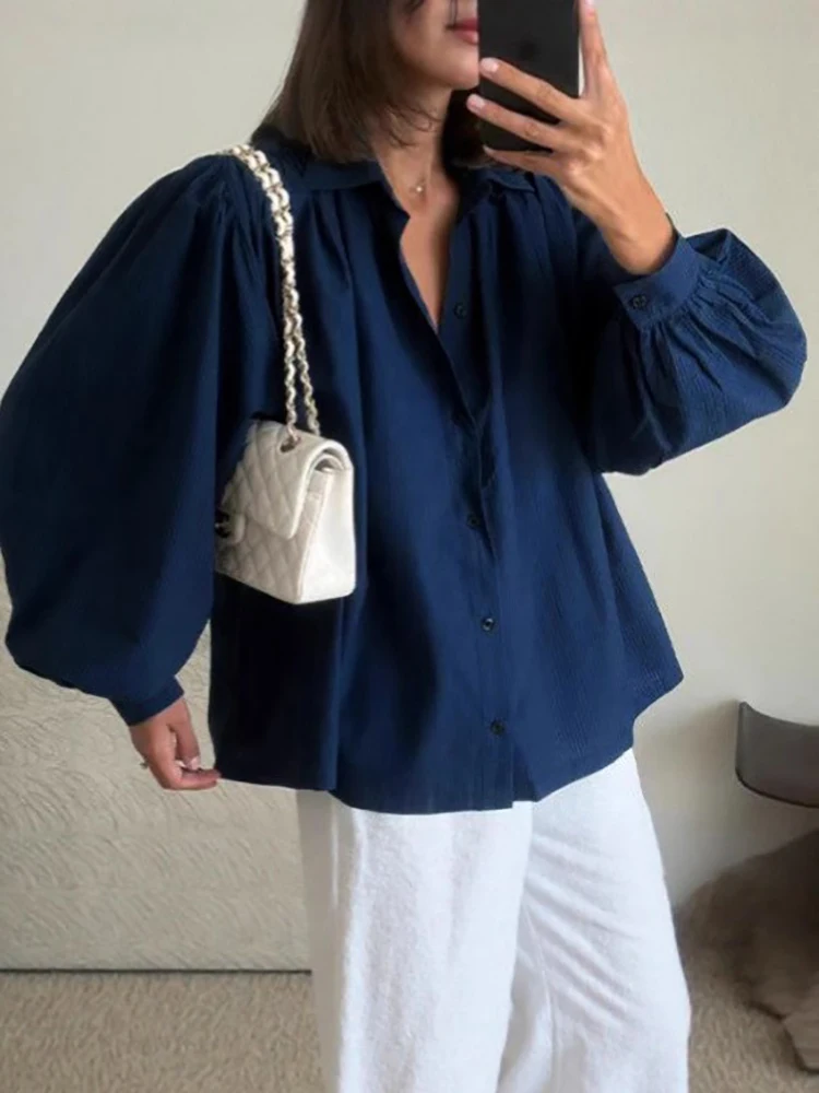 

Элегантная рубашка на пуговицах, топ, шорты, наряд из 2 предметов, женские осенние повседневные шикарные комплекты с длинными рукавами, однотонные лоскутные женские костюмы с лацканами 2025 года