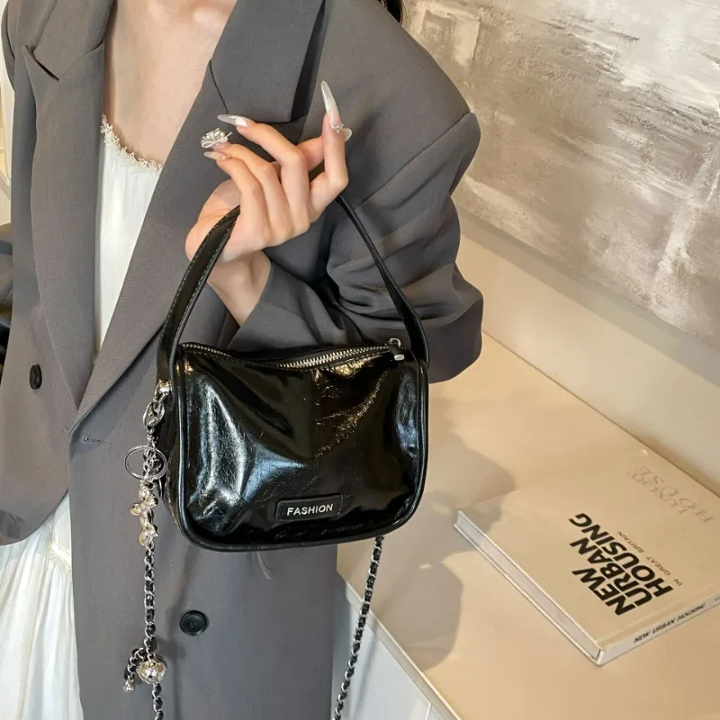 

​​2025 Premium Mini Square Bag, Chain Strap Crossbody Purse for Women Cloud-like Pillow Shoulder Bag Stylish All-match​​