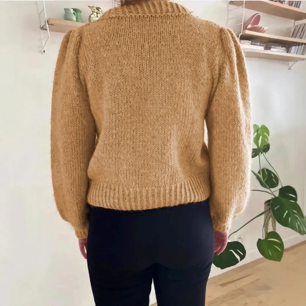 Single Pullover Top Regular Fit Streetwear with Mock Neck Lantern Sleeve Standard Length Heat Set Long Sleeve Women Sweater