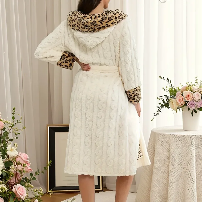 New Winter Women's Thickened Fleece Twist Jacquard Lace Up Gown Leopard Patchwork Solid Color Hooded Bathrobe XL Size Elegant