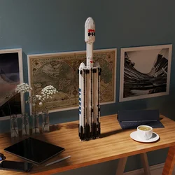 SpaceX Falcon and Falcon 9 Heavy Launch Vehicle Saturn V Scale Rocket Building Block Set for Adults Toys Collection