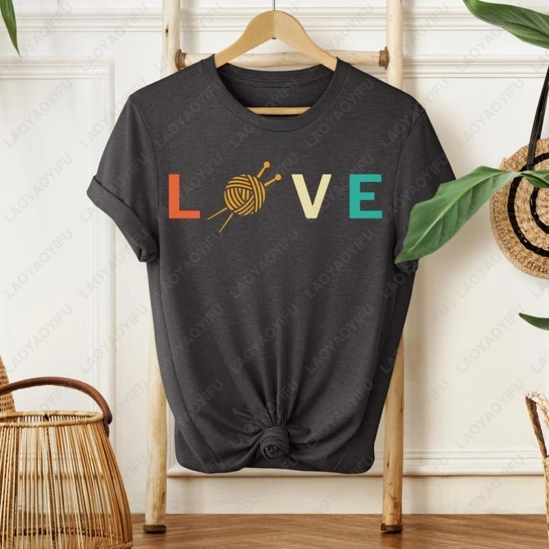 Colorful Knitting Rinted Adult Cotton Tshirts Minimalist Love Graphic Unique Tee Gift for Crafters Ideal for Cozy Crafting Days