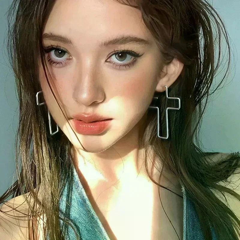 Metal Cross Earring… - image