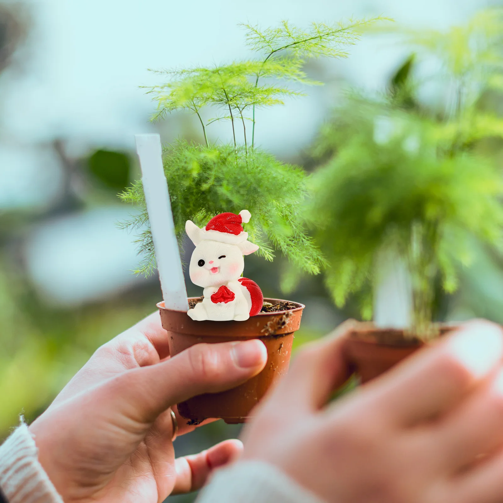 

10Pcs Lovely Mini Rabbit Xmas Decor Resin Statues Christmas Party Favors Home Ornaments Bunny Figurine Xmas Miniature Rabbit