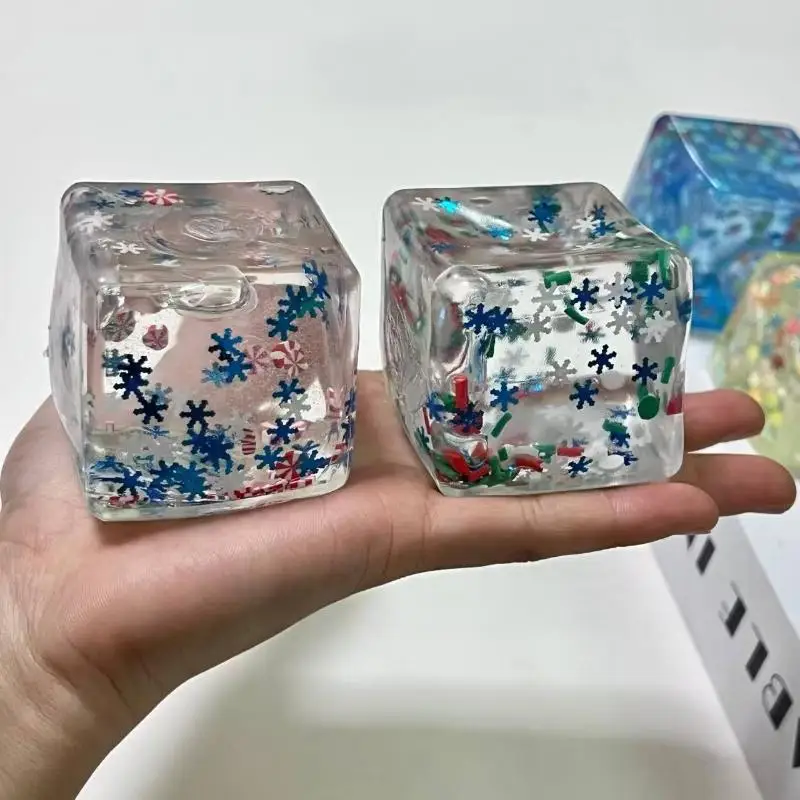 [JT] 1 個クリスマスシリーズ感覚玩具タバストレスボールキューブスローライズおもちゃ子供と大人のためのリラックスギフト