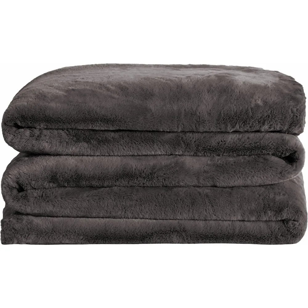 

Faux Fur Blanket - Oversized, Lightweight, Extra Soft Blanket - Machine Washable - Add a Layer of Softness to Any Bed or Couch