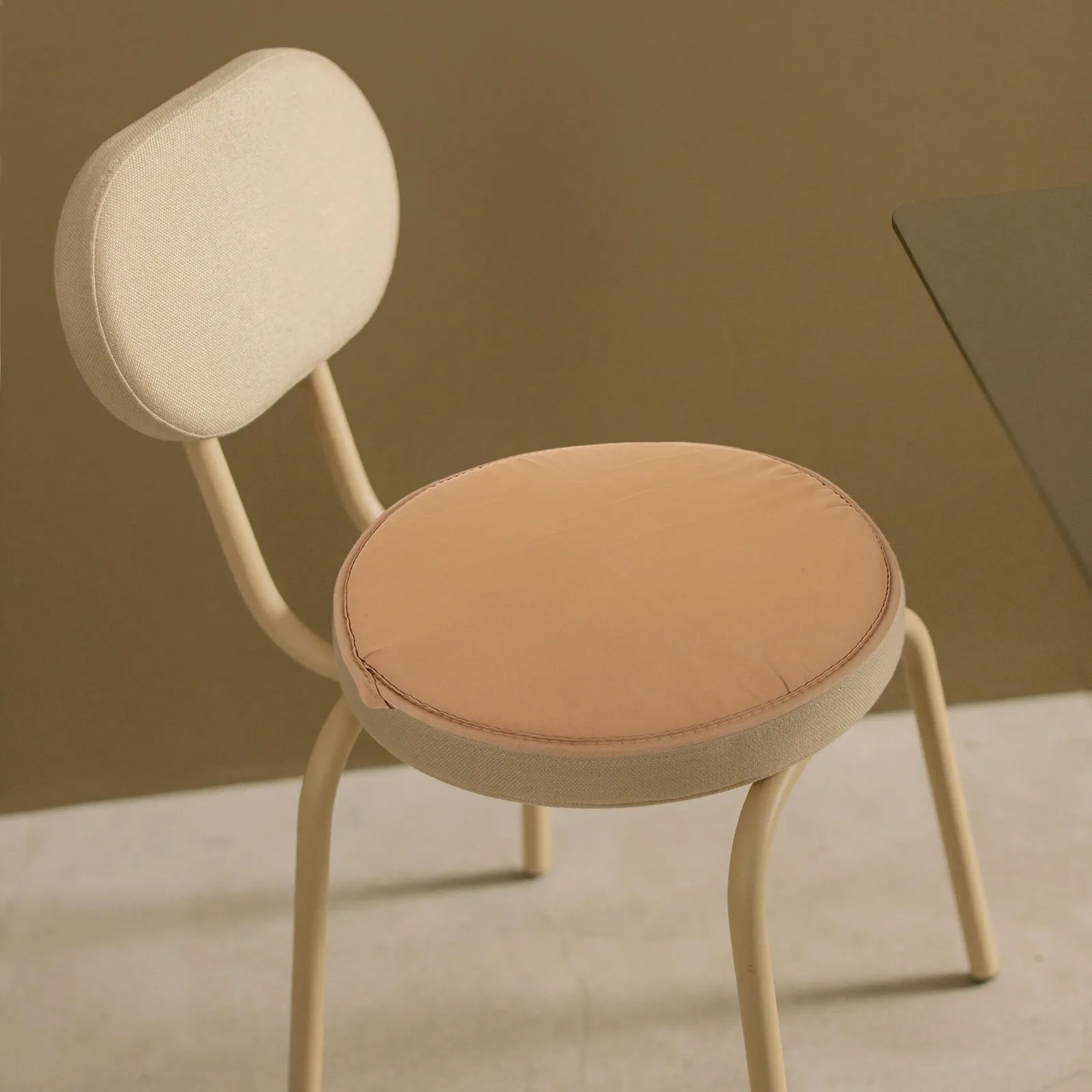 1Pcs Round Shape Seat Cushion Light Brown Thickened Sponge Pad for Chair Dining Room Sofa Office Home Use Seat Cushion
