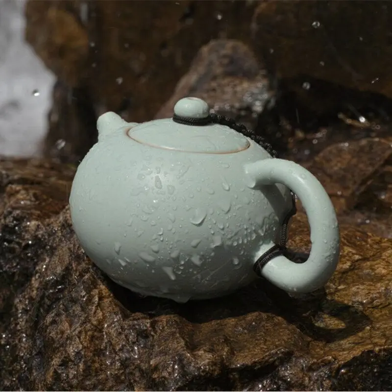 

Tea Pot Luxury Ruyao Teapot Pottery Xishi Pot Ru Kiln Pot For Black Tea Puer Tea