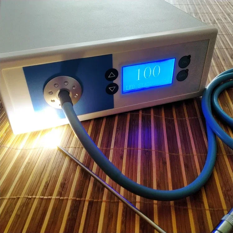 2021 new medical 30W/50W/100W/120W/200W cold light source for endoscopy