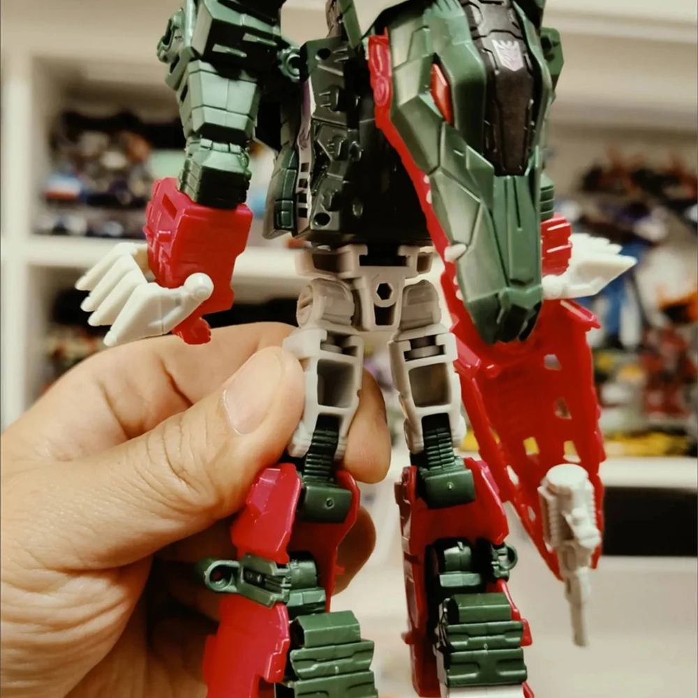 Hasbro 트랜스포머 G1 디럭스 클래스 스컬크런처 정품 벌크 상품은 결함이 있습니다. 모델 인형 액션 피규어 생일 선물