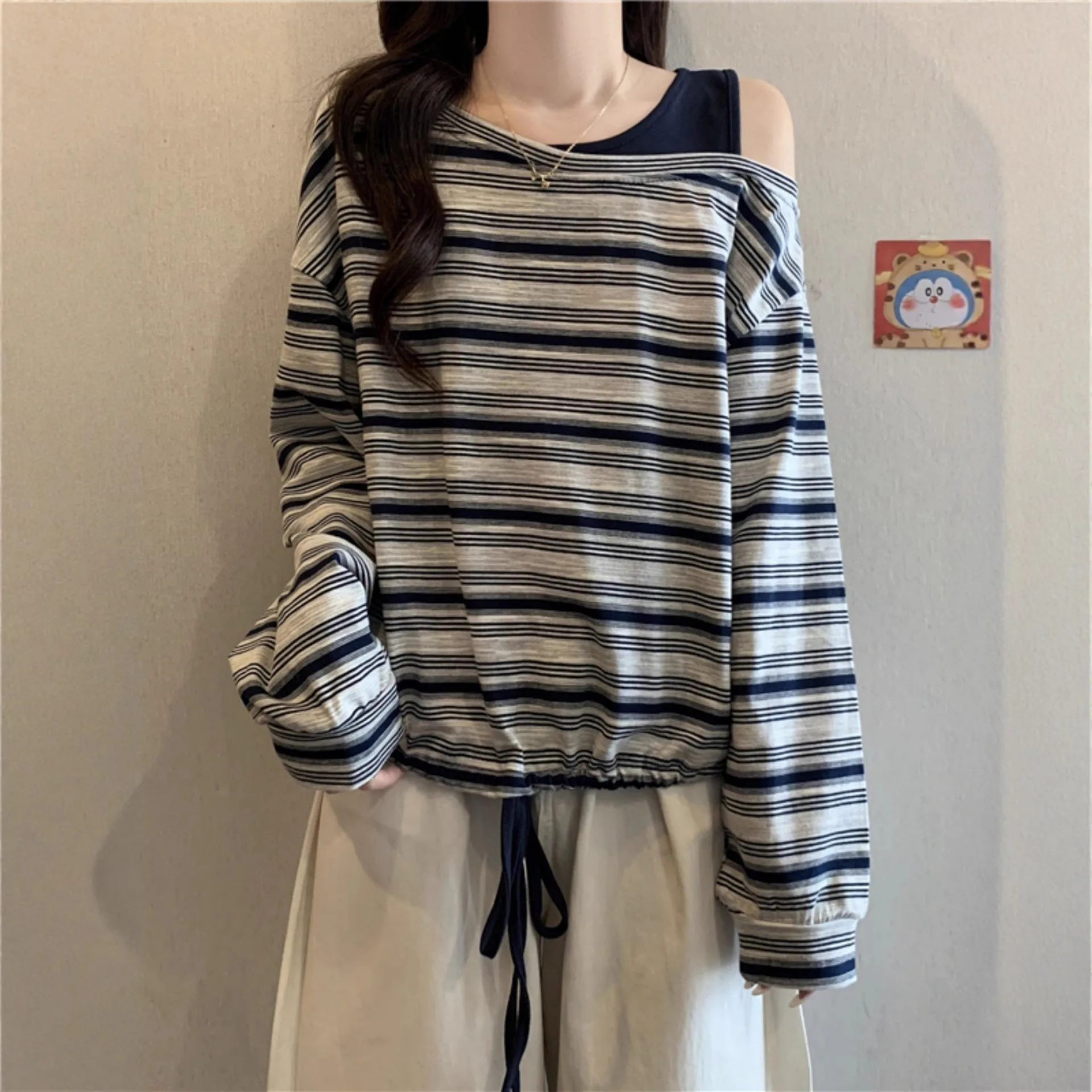 2026 Autumn Design Sense Slant Neck Off-Shoulder Drawstring Contrasting Striped Sweater Women's Loose Long Sleeve T-Shirt Top