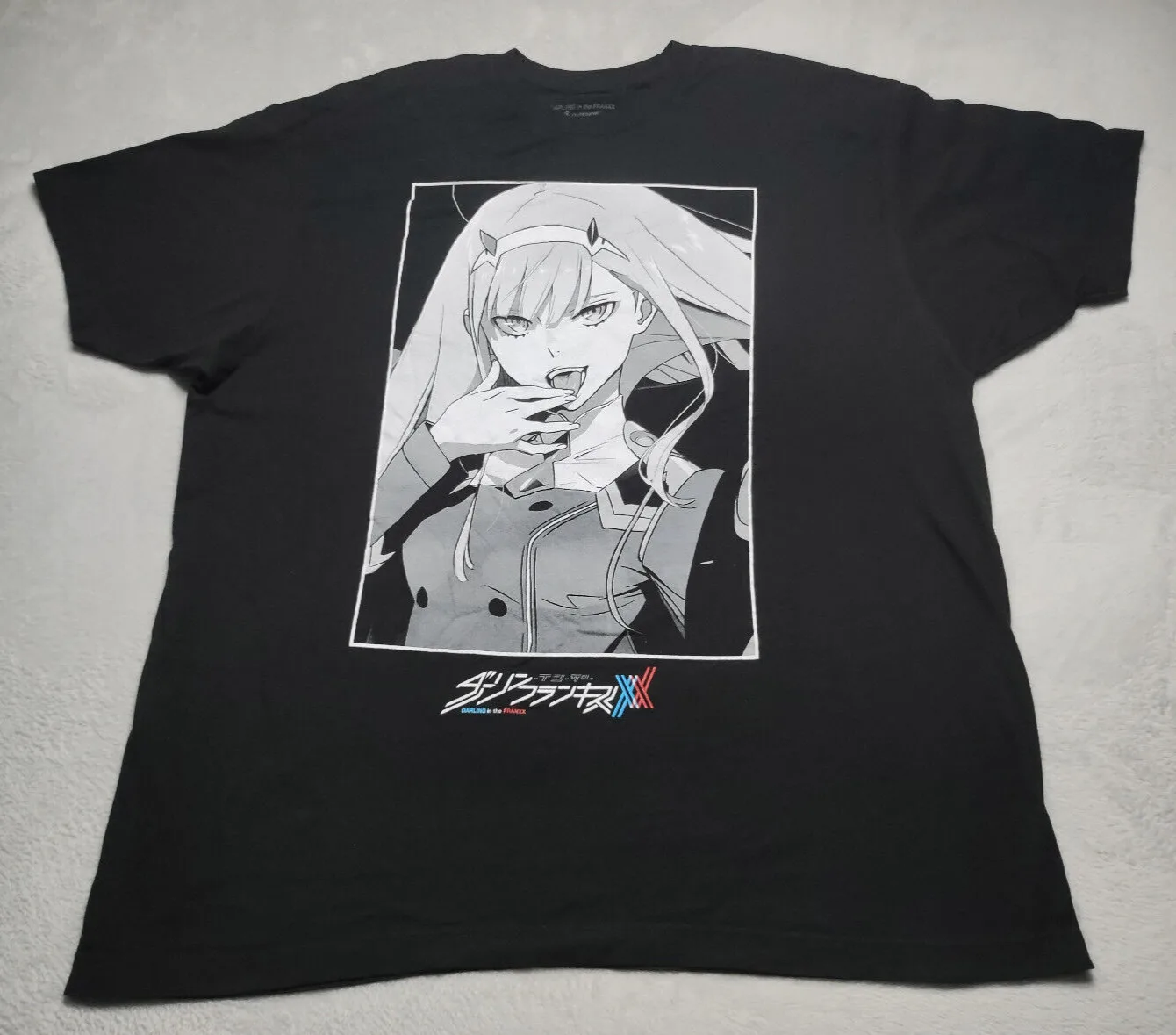 Футболка с аниме Darling in the Franxx 2XL Zero Two Crunchyroll, черный японский мультфильм