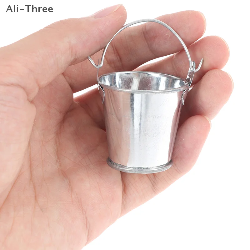 1 stks poppenhuis mini ijzeren emmer miniatuur model mini poppenhuis decoraties ornamenten kinderen strand kleine emmer speelgoed