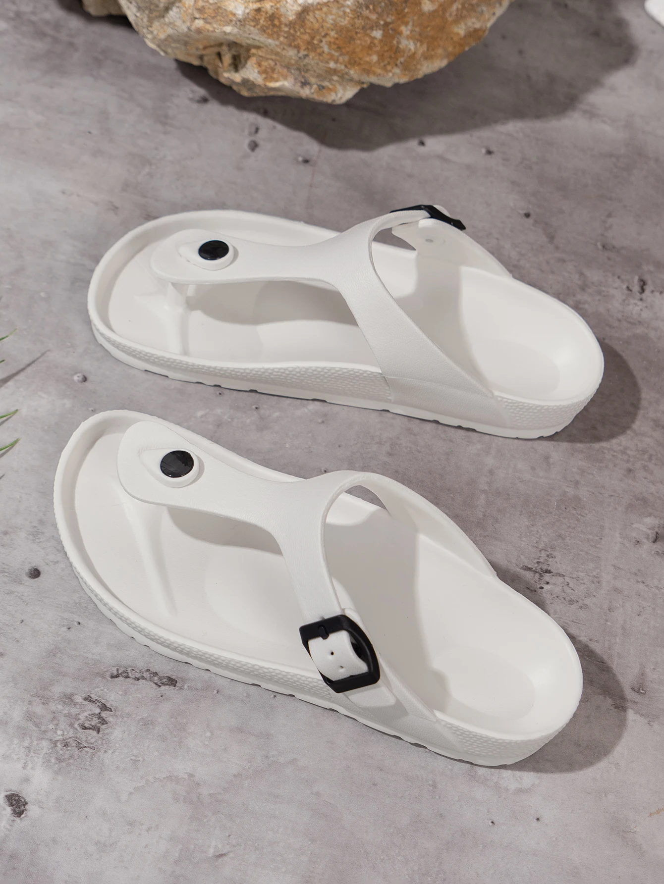 شباشب نسائية عصرية، متعددة الاستخدامات مقاومة للماء وغير قابلة للانزلاق للاستخدام المنزلي والخارجي