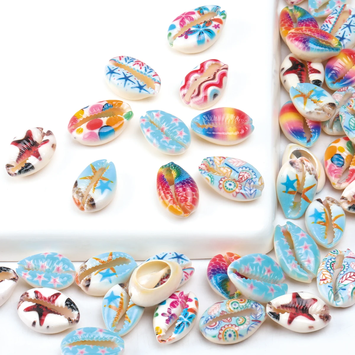 15/25pcs Random Color Painted Cowrie Shell Beads 16-18mm Sea Shell Loose Beads DIY Handmade Bracelet Necklace Jewelry Accessorie
