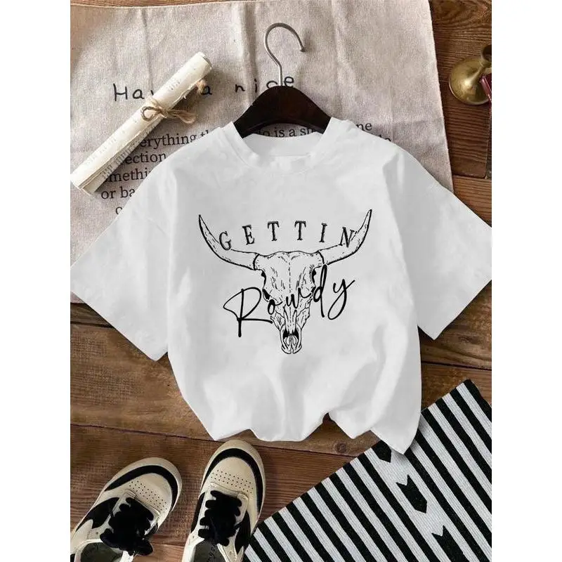 

Women's Casual Western Bull Skull Graphic Tee Top for Summer, Trendy Streetwear Vibe, Short Sleeve O-Neck Comfort Fit