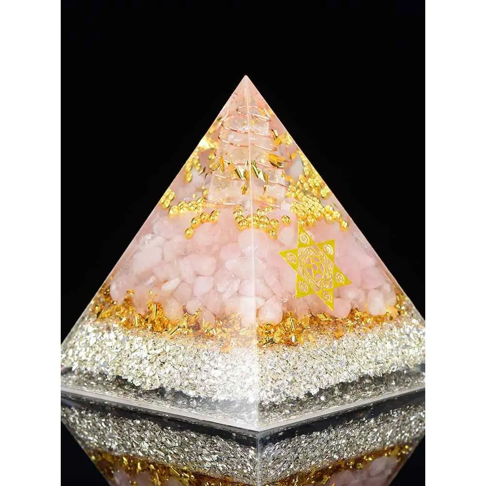 Pink crystal trick peach blossom pyramid ornament