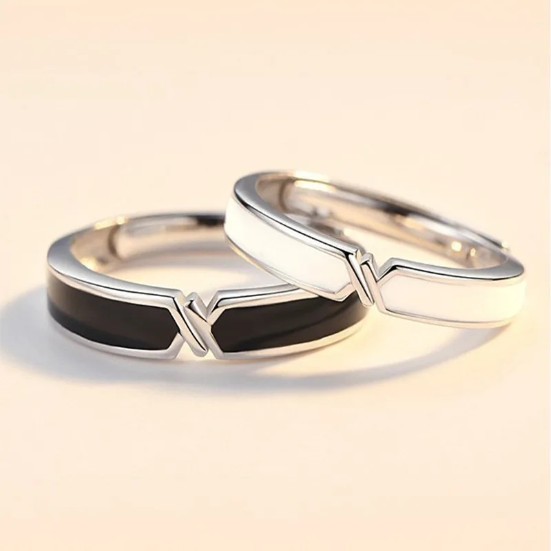 

ins niche fashion open couple ring women, popular design black and white fetters senior men's and women's ring hand jewelry