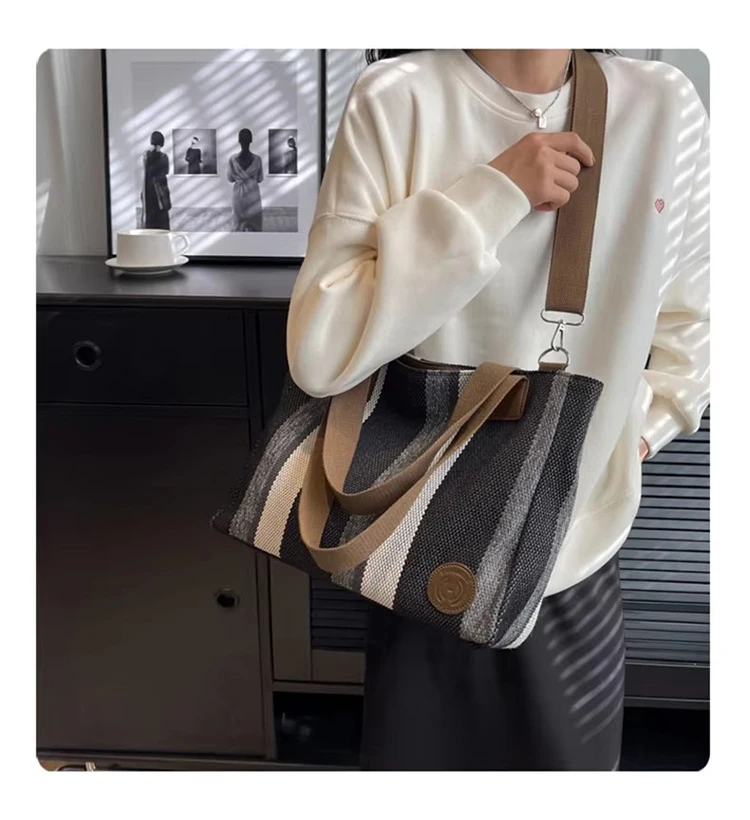 FOXER Stoff-Umhängetasche für Damen, lässige Handtasche mit großem Fassungsvermögen, modische, leichte Einkaufstasche, Geldbörse – Detail 10