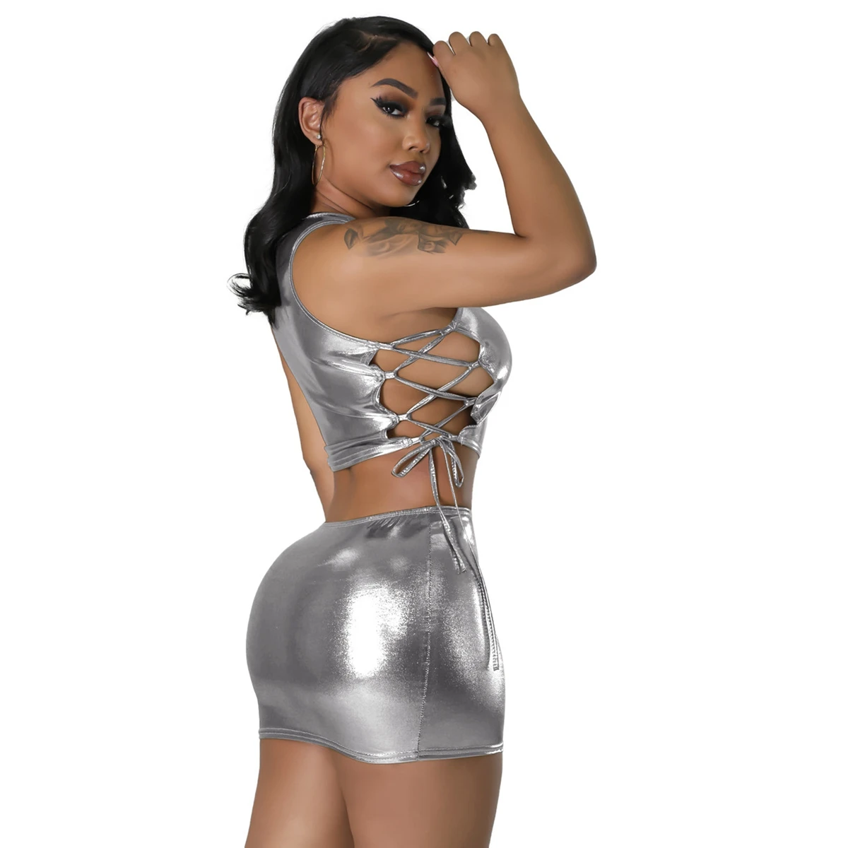 Brilhante Metálico Baddie 2 Peça Define Mulheres Outfit Top Colheita de Verão Mini Saia Set Y2K Sexy Night Club Outfit Novo Em Conjunto De Correspondência