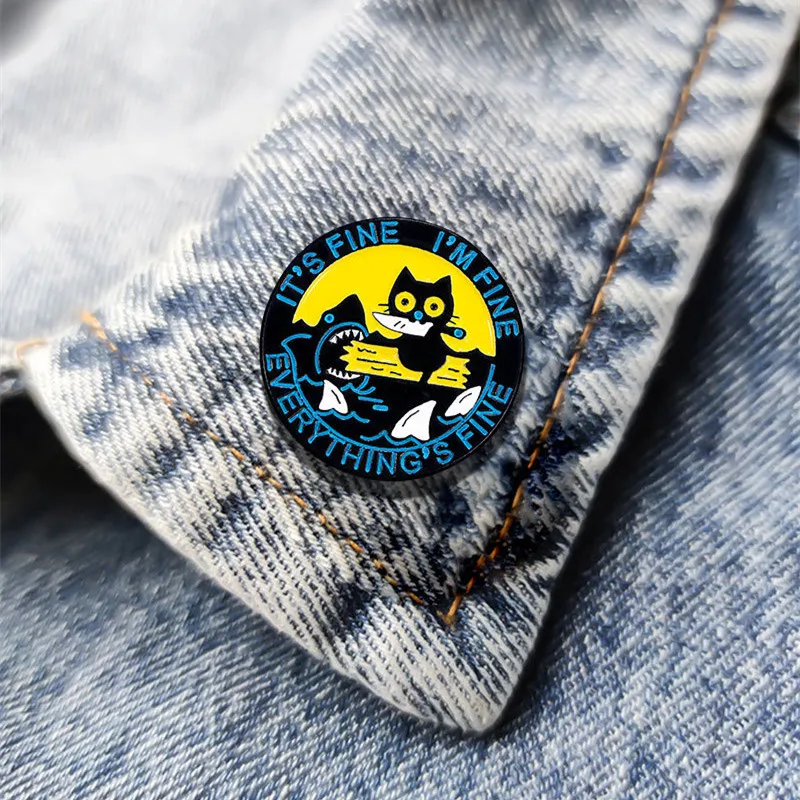 New Arrival Fashion Sweet Cartoon Cat Letter Metal Brooch Creative Clothing Bag Accessories Badge Collar Pins Brooches