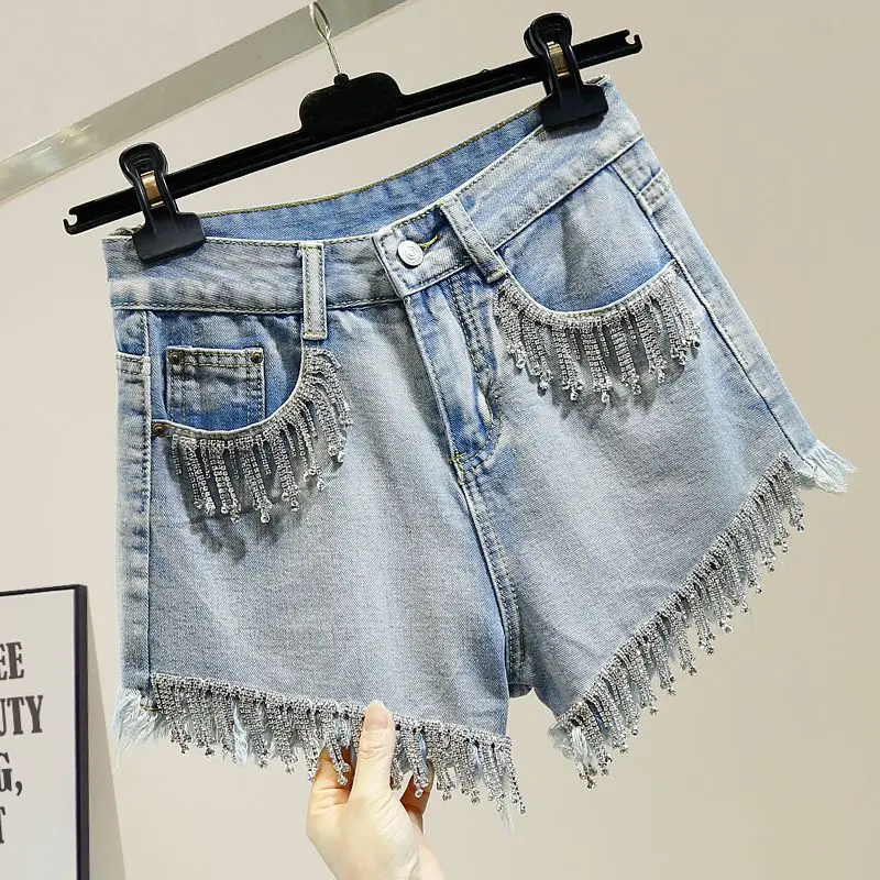 

Hand-studded Super Flash Rhinestone Tassels, Wide Legs and Raw Edges, High Waist Denim Shorts 2024 New Slim and Versatile Pants