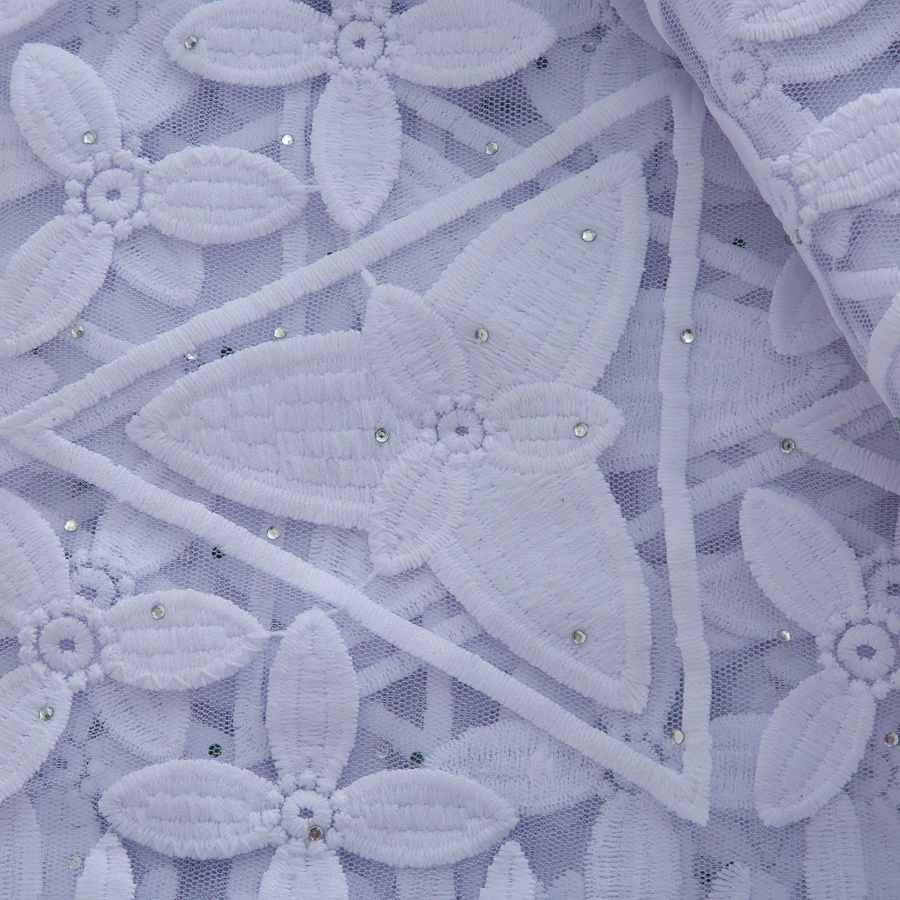 Pure white French milk silk lace fabric, the latest African mesh lace from 2026, suitable for sewing women wedding party dresse