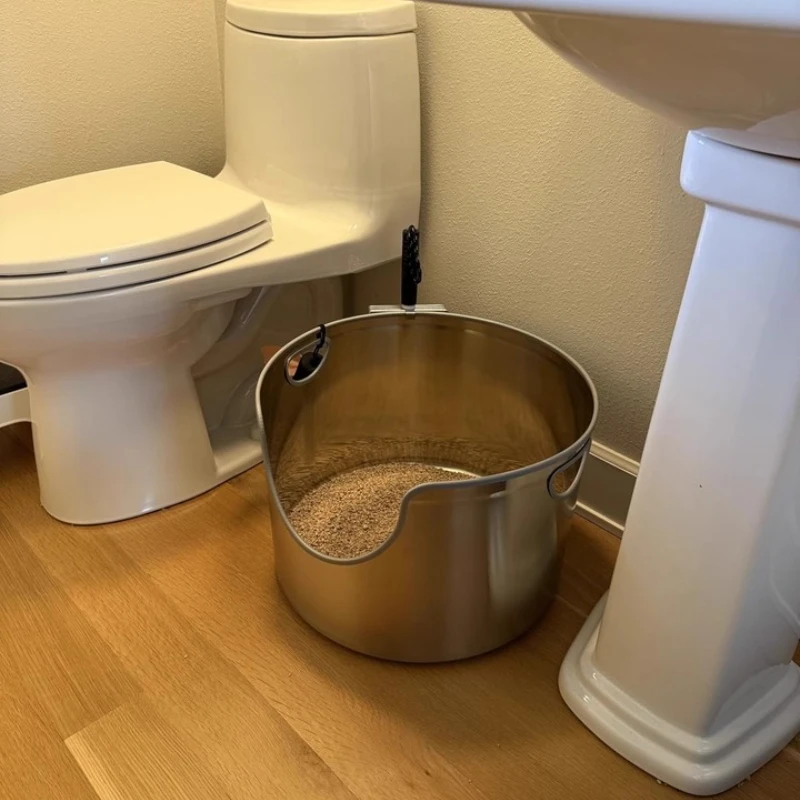 Thumbnail 4 - #17 Best Indoor Pet Litter Trays to Buy In 2026