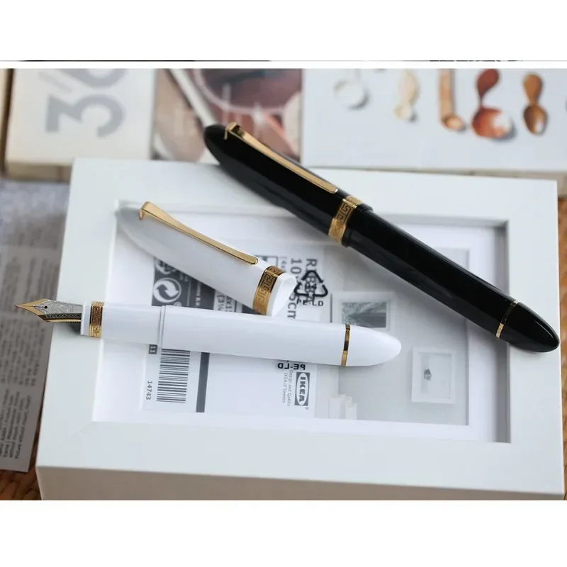 MAJOHN Master V60 Triangle Orthographic Piston Pen Signature Bead Pen Anti Roll Plug in Imported Bead Core Writing Practice