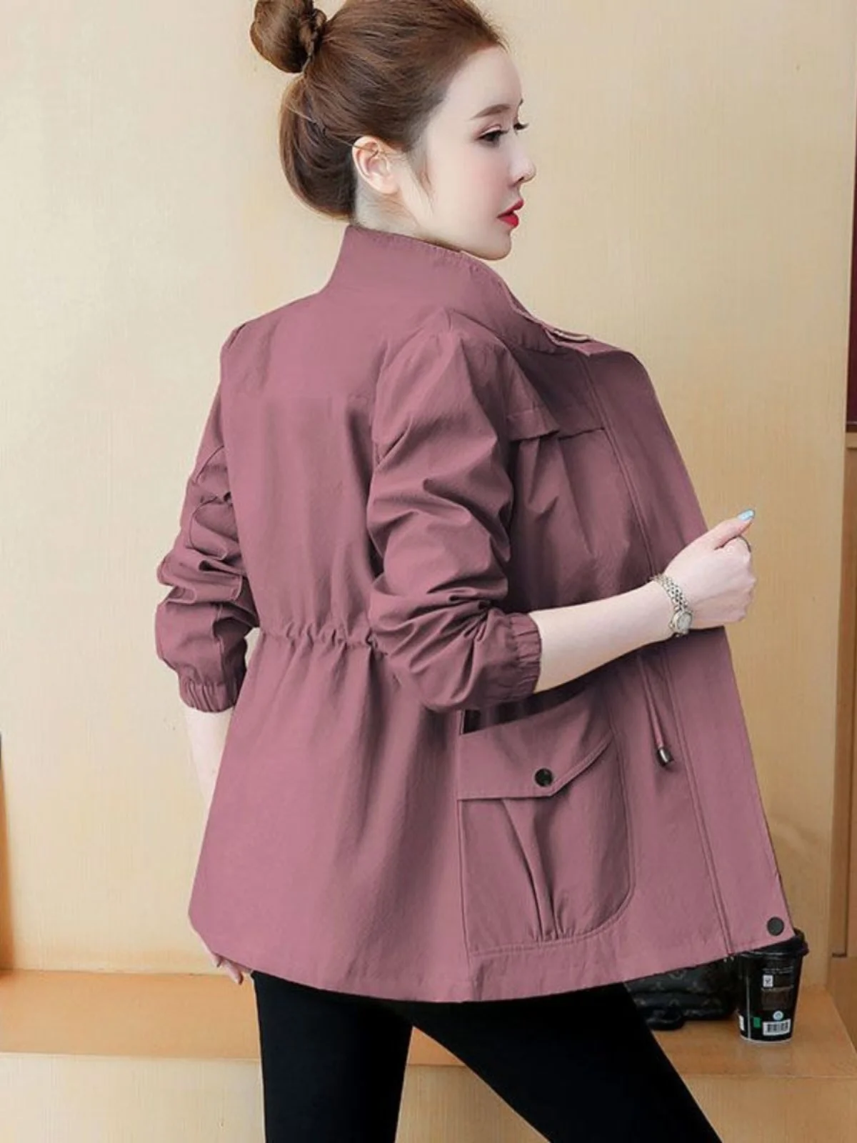 

Casual Loose Short Jacket Women's Spring Autumn 2024 New Style plus Size Inner Lined Comfortable Fit for Middle-Aged Ladies