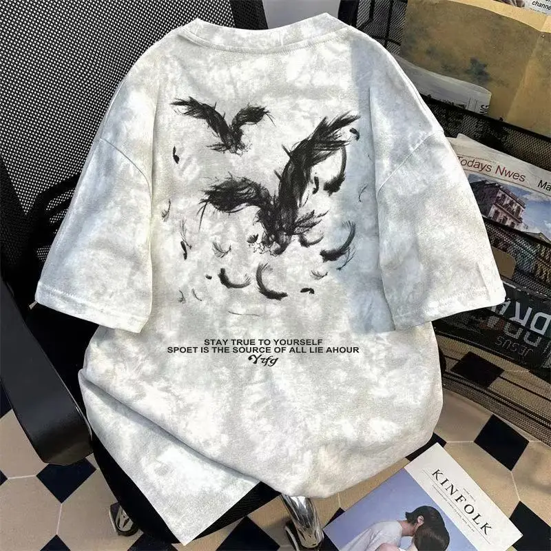 Y2K College Tie Dye T Shirt Streetwear Hip Hop Style Loose Short Sleeve Top With Bird Feather Print Casual Cotton Tee Men Women