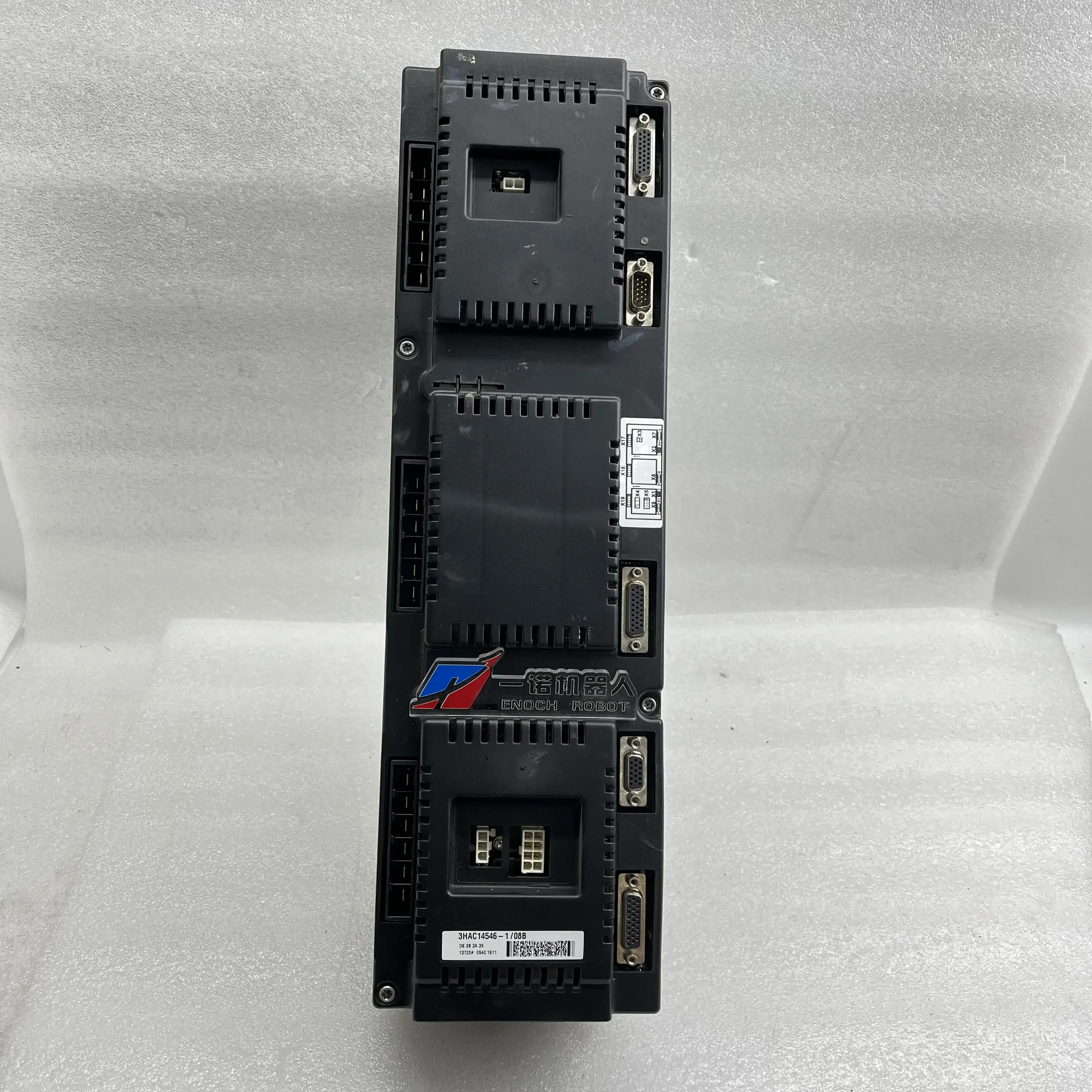 3HAC14546-1/08B usado, en buenas condiciones de funcionamiento