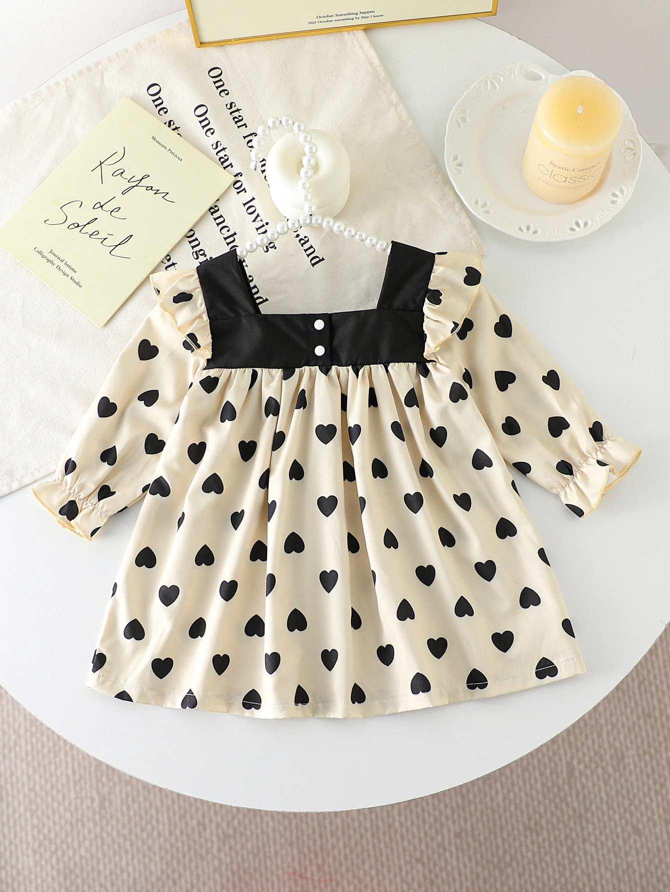 Fashionable Cute Baby Girl Bow Tie Decoration Square Collar Long Sleeve Dress for Spring and Autumn