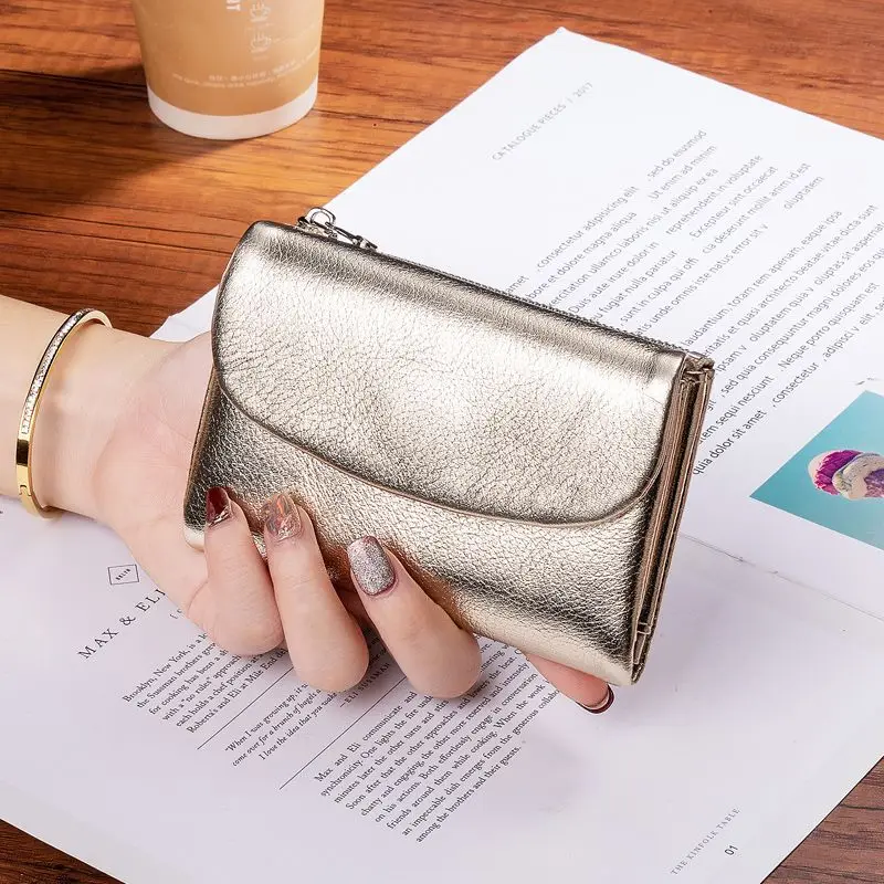 2026 New Fashion Cow Genuine Leather Women Short Wallets Real Leather Female Luxury Design Clutch Girl Gift Cash Purse Wallet