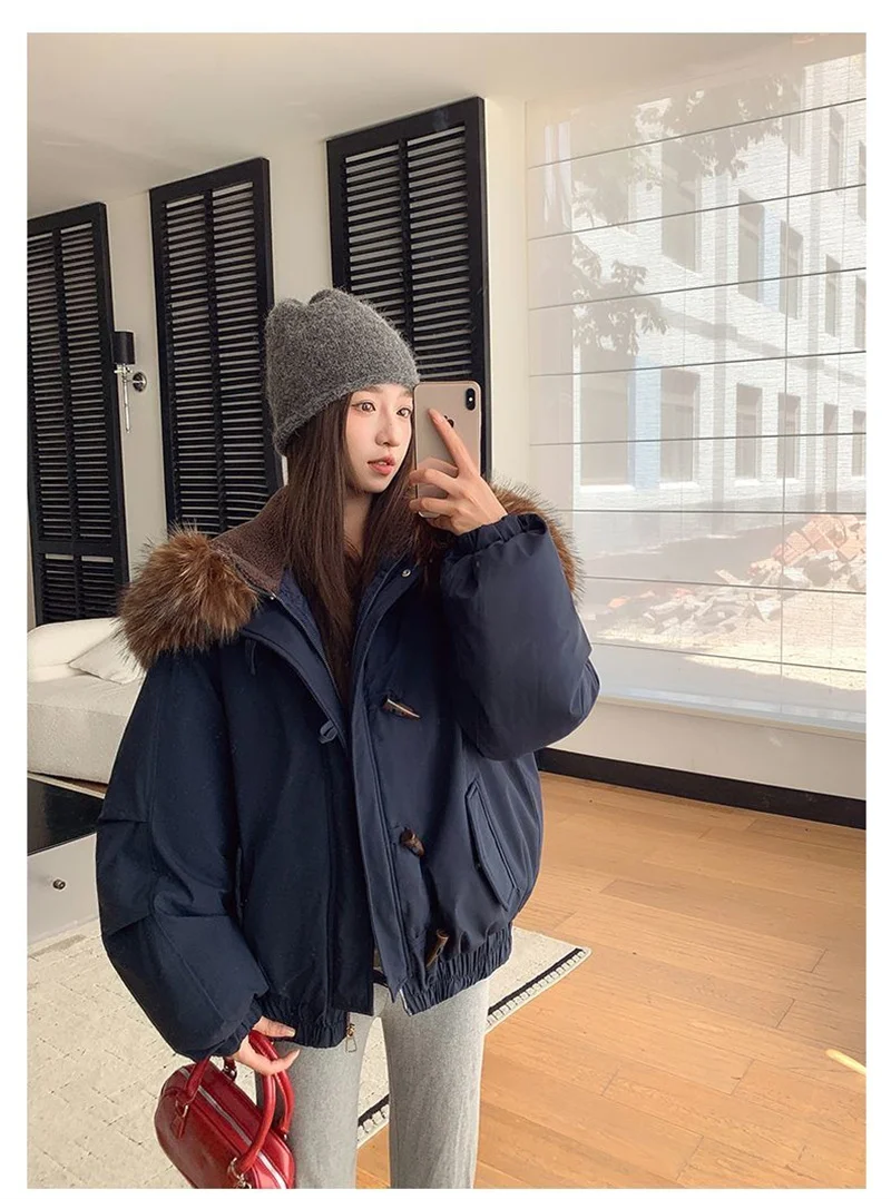 Warm Down jacket Ladies Pai Overcome Winter 2026 New Cotton Padded Coat Women Parkas Horn Hooded Outcoat Big fur collar Overcoat