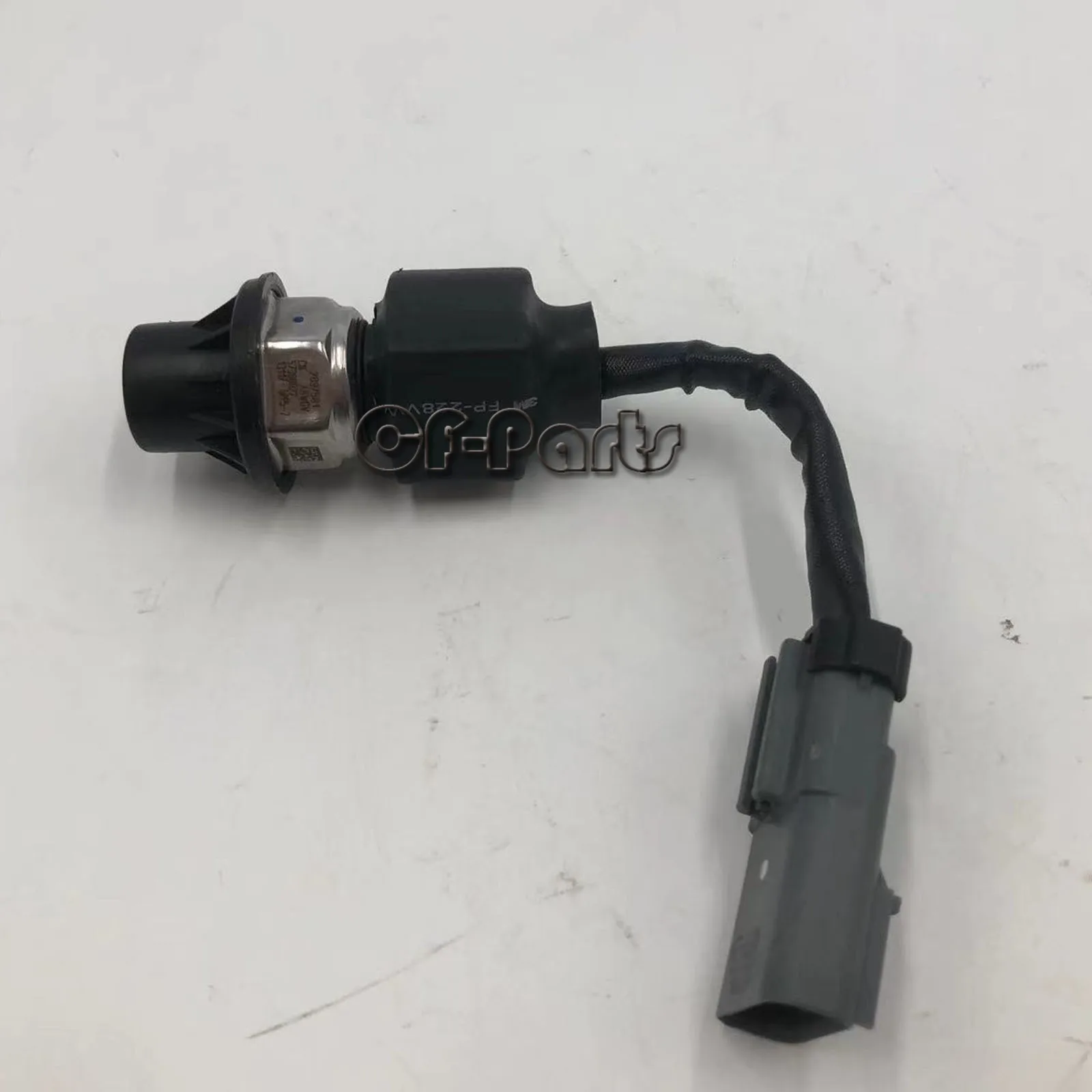 Fuel Pressure Sensor 2897581 Fits for Cummins ISX12 ISX15 X15 Engine