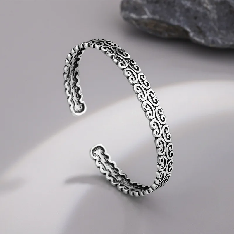 Retro Ausgehöhlter Glücksverheißender Wolken-Armreif 925 Sterling Silber Mode Persönlichkeit Blumen Exquisites Offenes Armband SL040