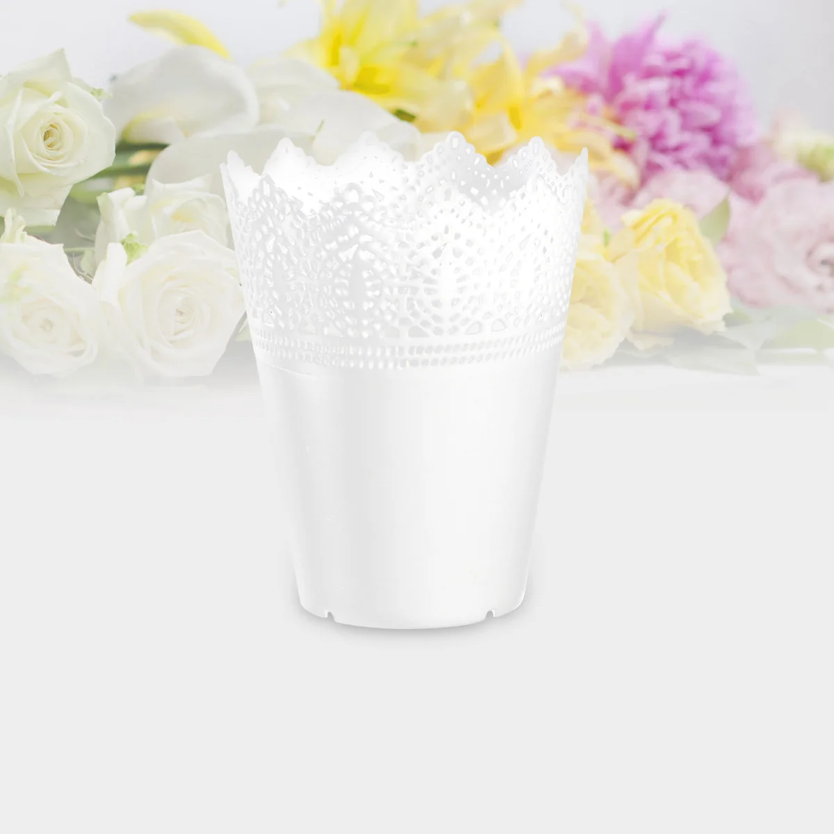 4pcs Flowerpot Plastic Flower Pot Hollow Flower Planter Holder Crown Lace Pierced Flower Vase Storage Home Decoration - Size S(W